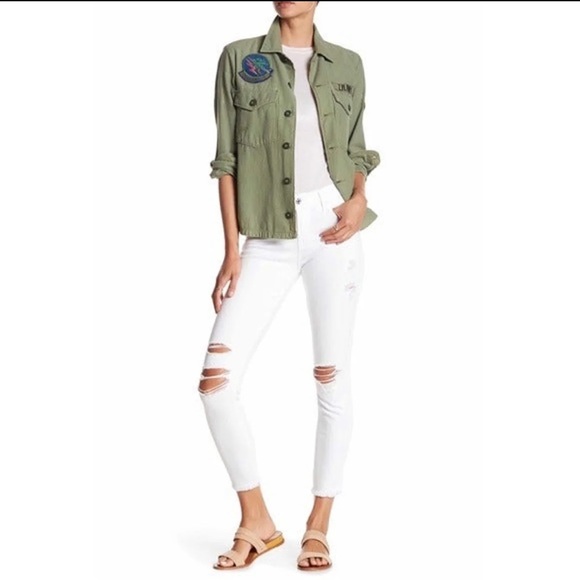 7 FOR ALL MANKIND Gwenevere White Frayed Distressed Stretch Ankle Skinny Jeans - Picture 1 of 10